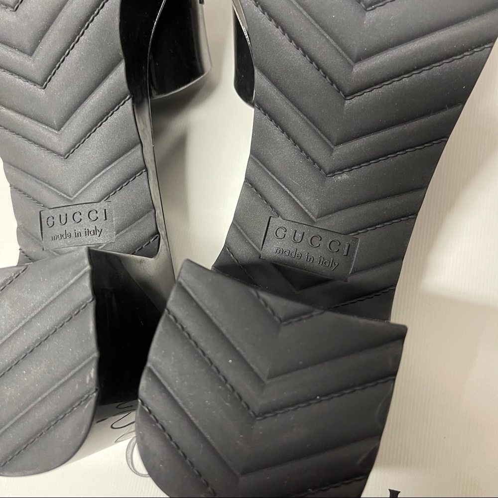 Gucci rubber slide sandals - Picture 10 of 11